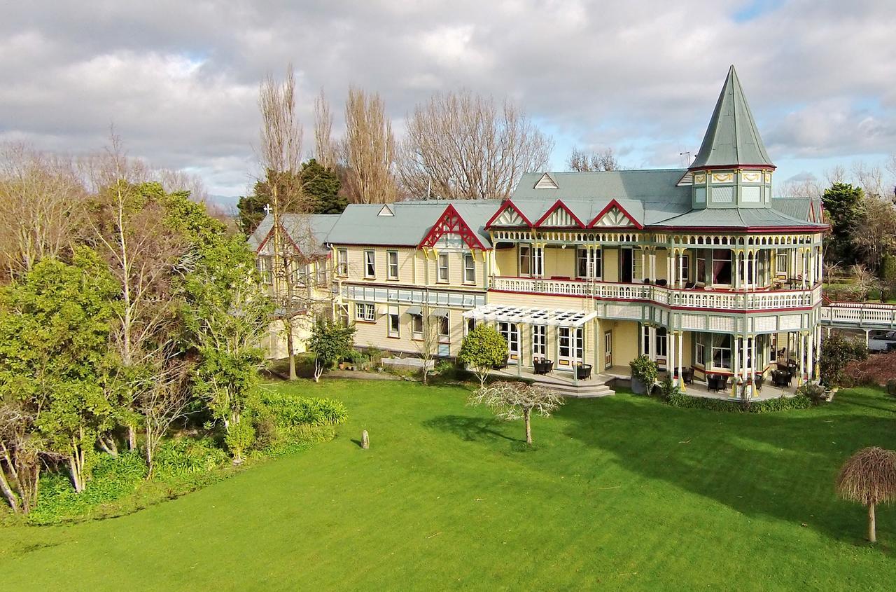 Highden Manor Estate Hotell Palmerston North Eksteriør bilde