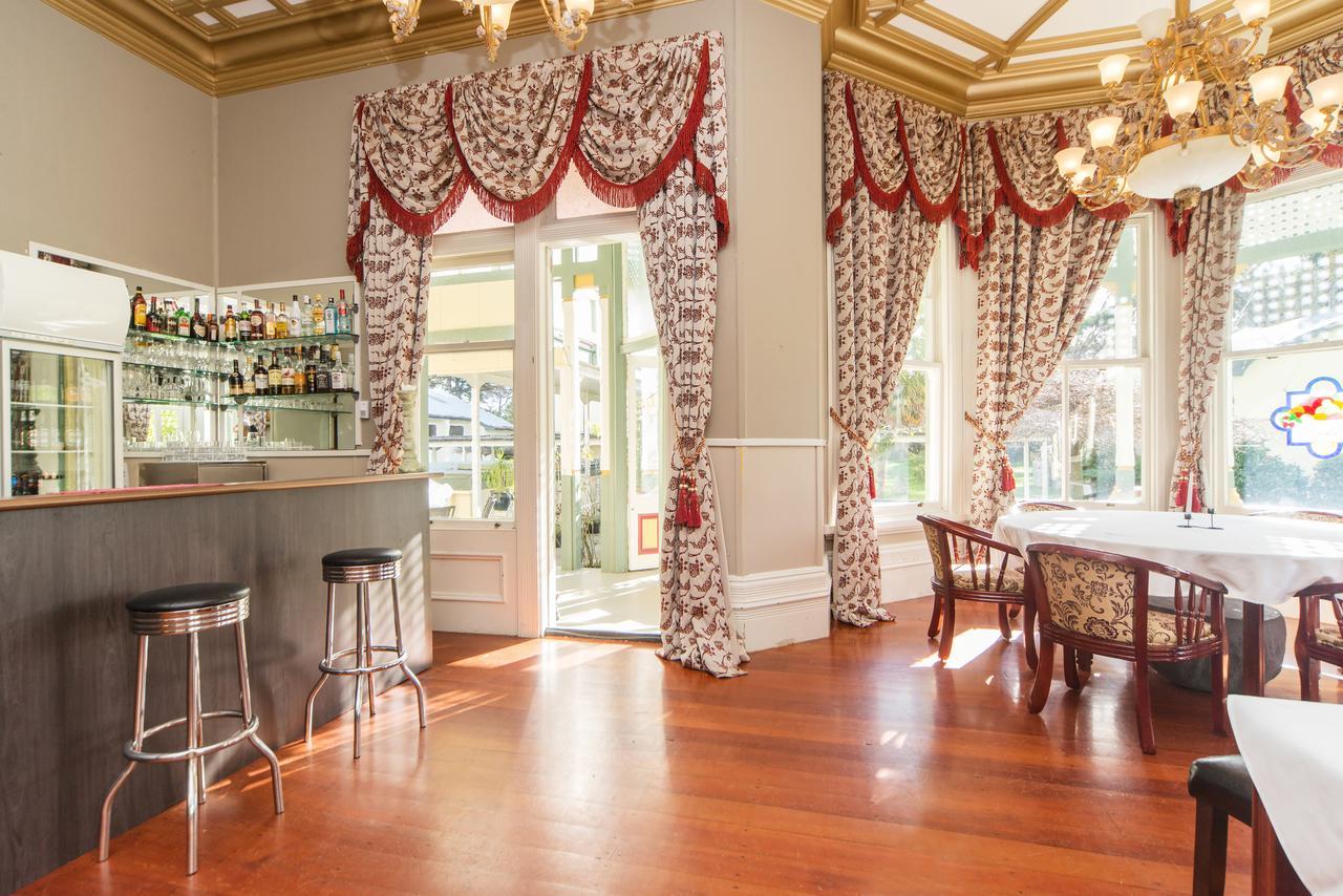 Highden Manor Estate Hotell Palmerston North Eksteriør bilde